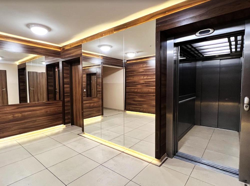 Apartment Jemiolowa ~ Self Check-in 20h ~ Lift