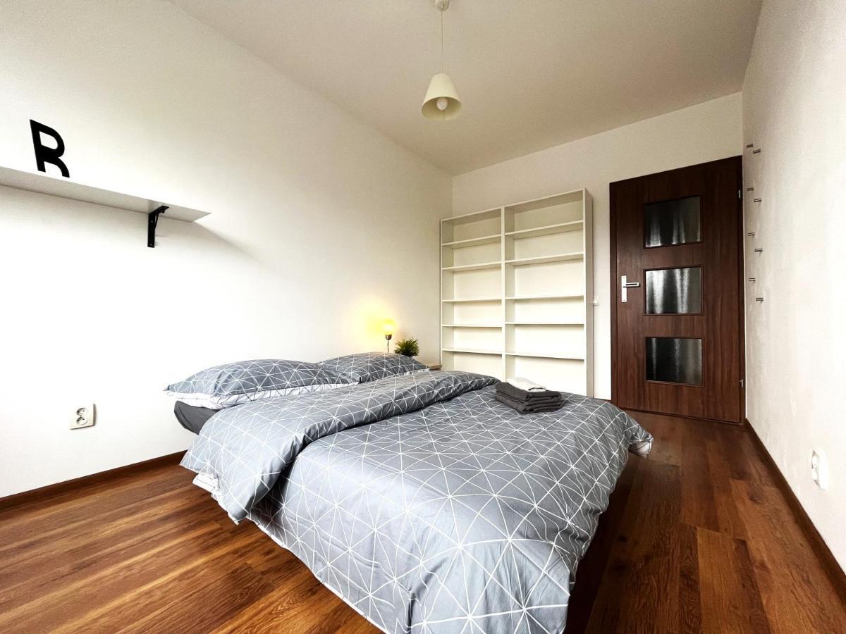 Apartment Jemiolowa ~ Self Check-in 20h ~ Lift *